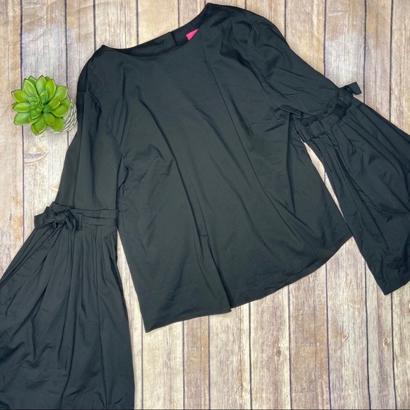 Catherine Malandrino Tops - Catherine Malandrino Black Bell Sleeve Top Sz XS